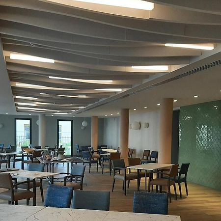 ヴィルナーヴ・ドルノン Domitys L'Opalineアパートホテル エクステリア 写真